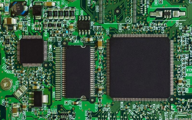 收購 [NXP] 芯片： 物聯(lián)網(wǎng)芯片、處理器 IC、汽車 MCU、砷化鎵 MMIC 放大器、觸摸傳感器